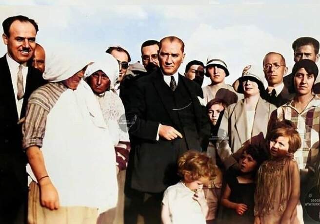 Üreten Köylü Milletin Efendisidir: Bir Atatürk Sloganıydı