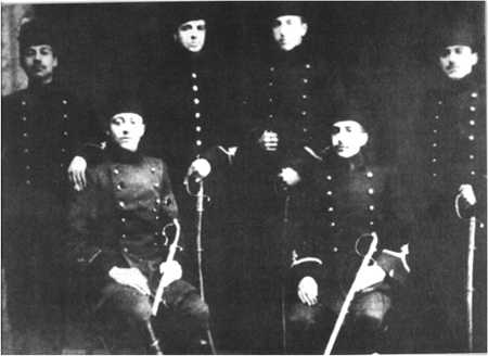 Mustafa Kemal Manastır İdadisi’nde Arkadaşlarıyla (1898)