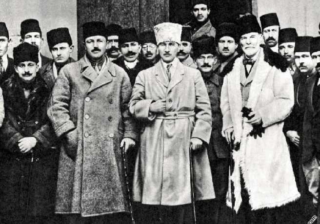 Mustafa Kemal ve Heyet-i Temsiliye Mensupları