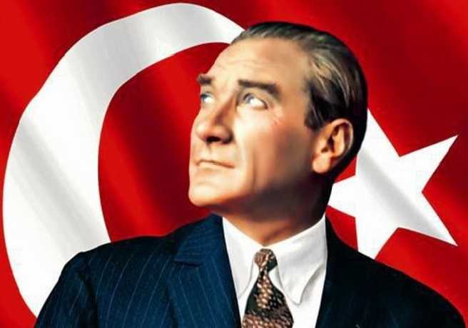 Atatürk ve Türk Bayrağı Resmi